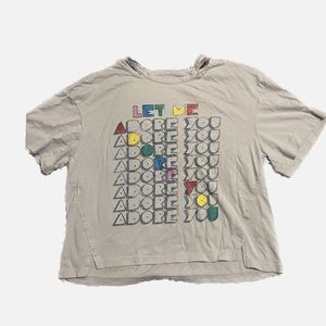 NWOT Frayed Graphic Tee Small